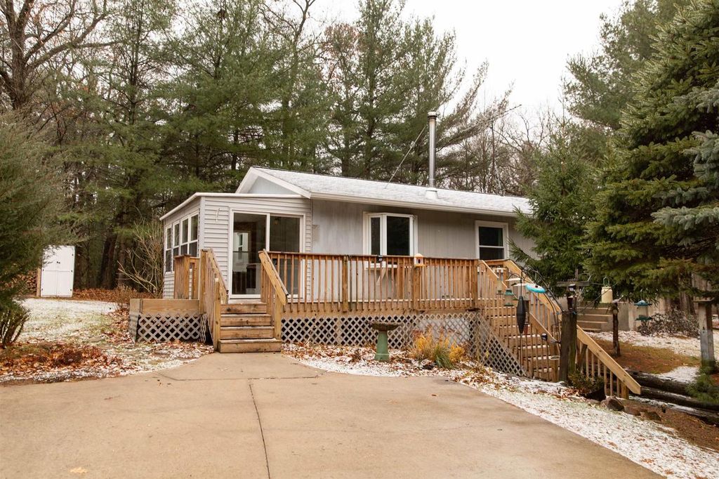 N5301 County Rd Y Road, Montello, WI 53949