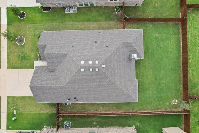 1320 Cedar Creek Lane, Crowley, TX 76036