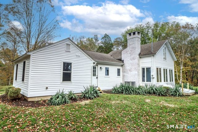 11 Gelston Road, Sherman, CT 06784