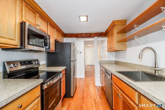 11 Gelston Road, Sherman, CT 06784