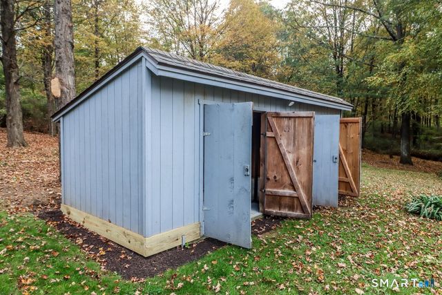 11 Gelston Road, Sherman, CT 06784