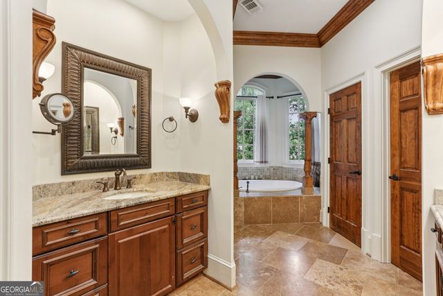1170 Pine Ridge Road NE, Atlanta, GA 30324