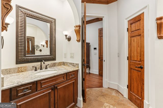 1170 Pine Ridge Road NE, Atlanta, GA 30324
