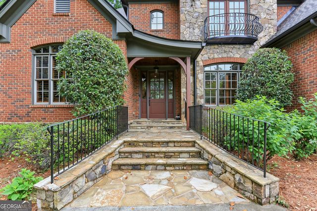 1170 Pine Ridge Road NE, Atlanta, GA 30324