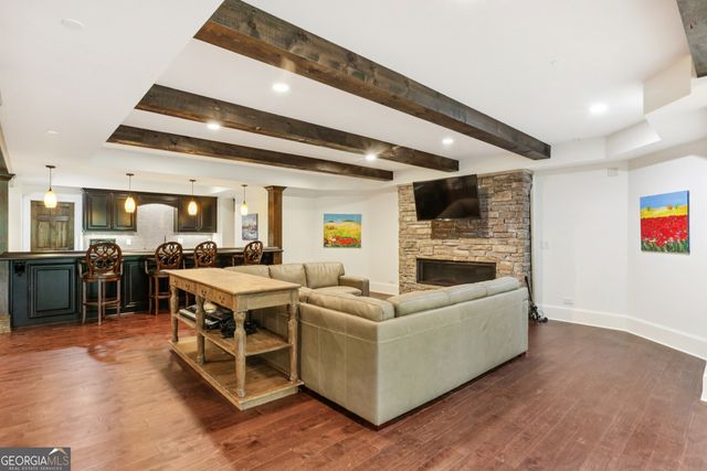 1170 Pine Ridge Road NE, Atlanta, GA 30324