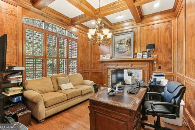 1170 Pine Ridge Road NE, Atlanta, GA 30324
