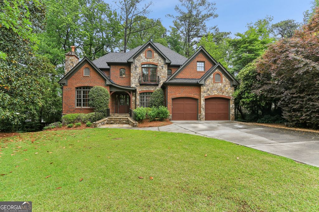 1170 Pine Ridge Road NE, Atlanta, GA 30324
