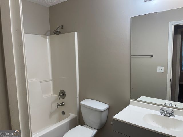 6206 Flat Trace, Union City, GA 30291