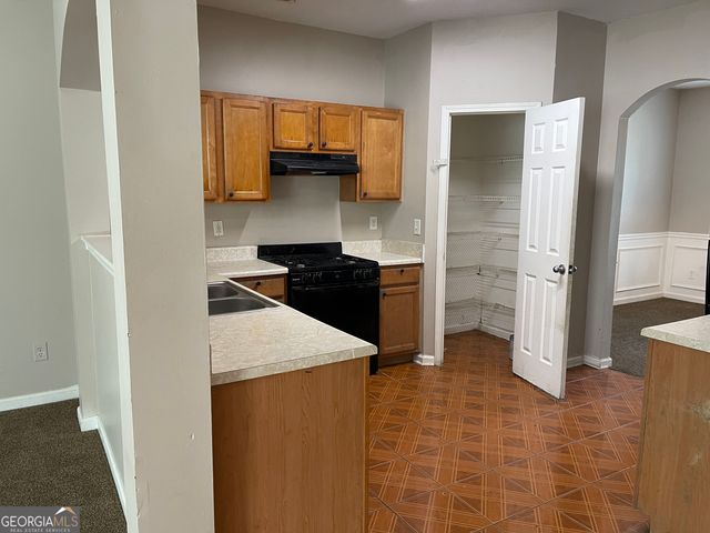 6206 Flat Trace, Union City, GA 30291