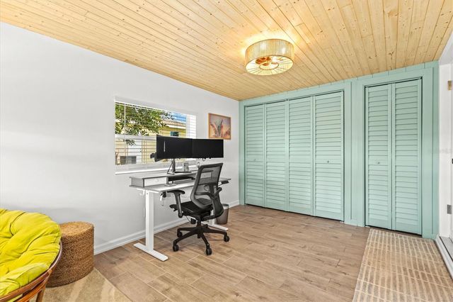 315 AZALEA ROAD, Venice, FL 34293