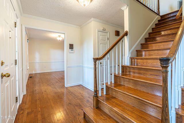 20010 Oakwood Drive, Abingdon, VA 24211