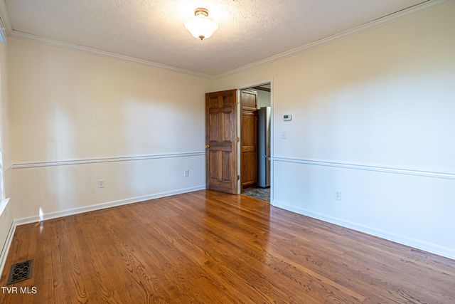 20010 Oakwood Drive, Abingdon, VA 24211