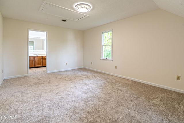 20010 Oakwood Drive, Abingdon, VA 24211