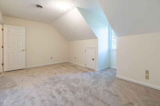 20010 Oakwood Drive, Abingdon, VA 24211