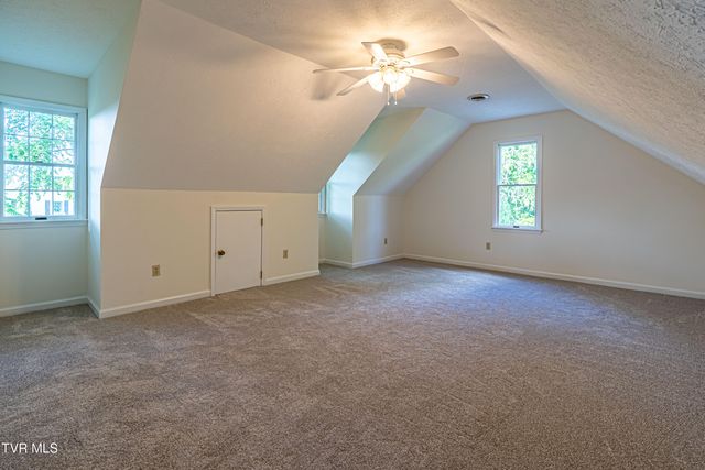 20010 Oakwood Drive, Abingdon, VA 24211
