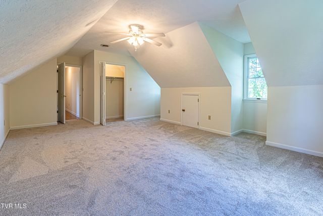 20010 Oakwood Drive, Abingdon, VA 24211