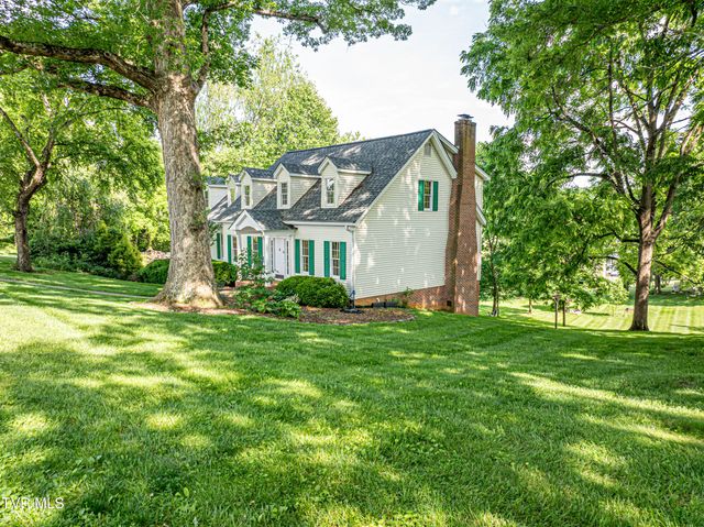 20010 Oakwood Drive, Abingdon, VA 24211