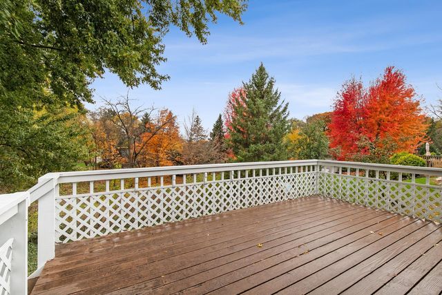 15325 47th Avenue N, Plymouth, MN 55446