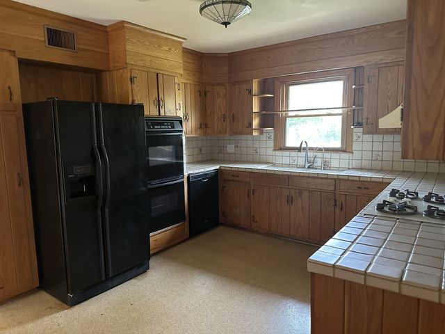 1123 Lipscomb Dr, Nashville, TN 37204