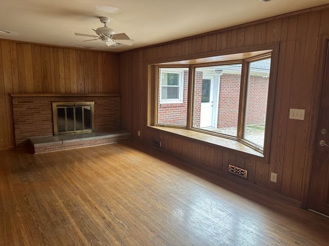 1123 Lipscomb Dr, Nashville, TN 37204