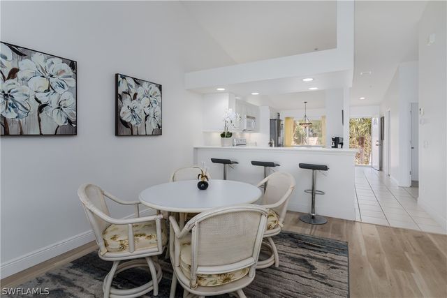 6760 Beach Resort DR 2, Naples, FL 34114