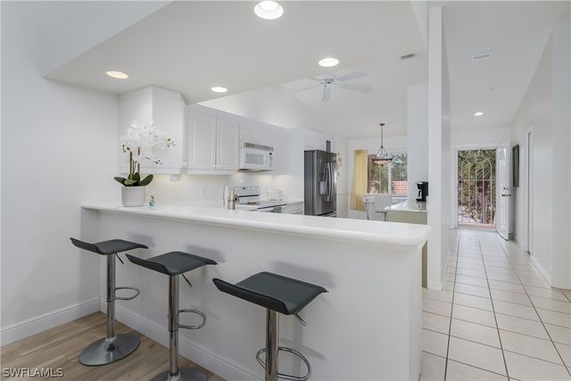 6760 Beach Resort DR 2, Naples, FL 34114