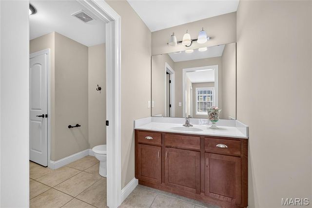 824 N Harrison Avenue, Kirkwood, MO 63122