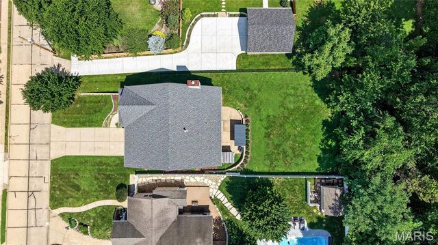 824 N Harrison Avenue, Kirkwood, MO 63122