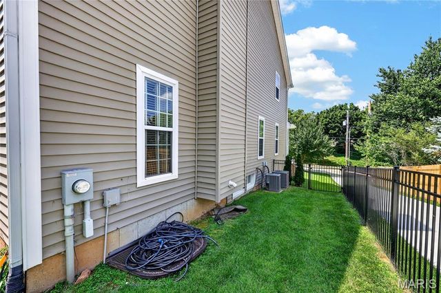 824 N Harrison Avenue, Kirkwood, MO 63122
