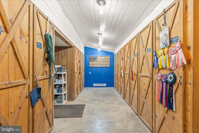 20 RED BRIDGE RD, Gettysburg, PA 17325