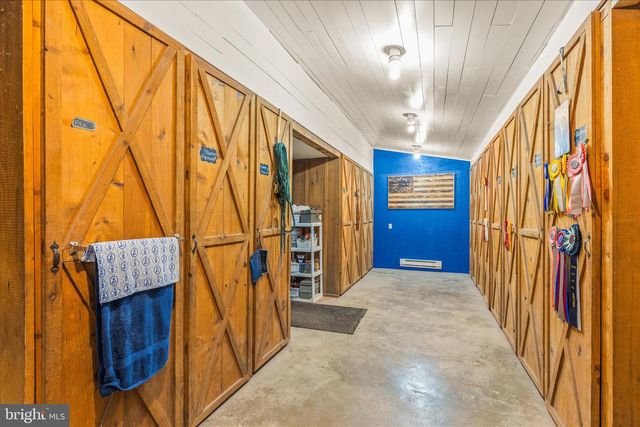 20 RED BRIDGE RD, Gettysburg, PA 17325