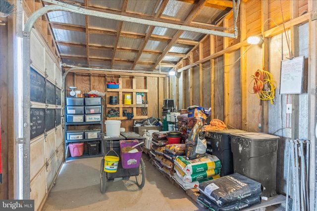 20 RED BRIDGE RD, Gettysburg, PA 17325