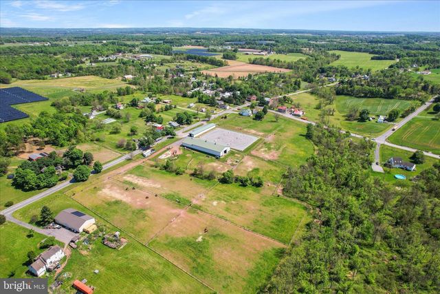 20 RED BRIDGE RD, Gettysburg, PA 17325
