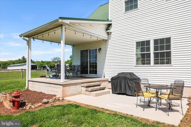 20 RED BRIDGE RD, Gettysburg, PA 17325