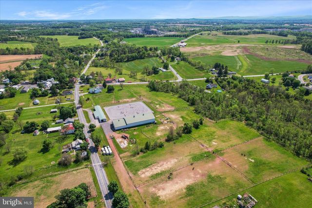 20 RED BRIDGE RD, Gettysburg, PA 17325