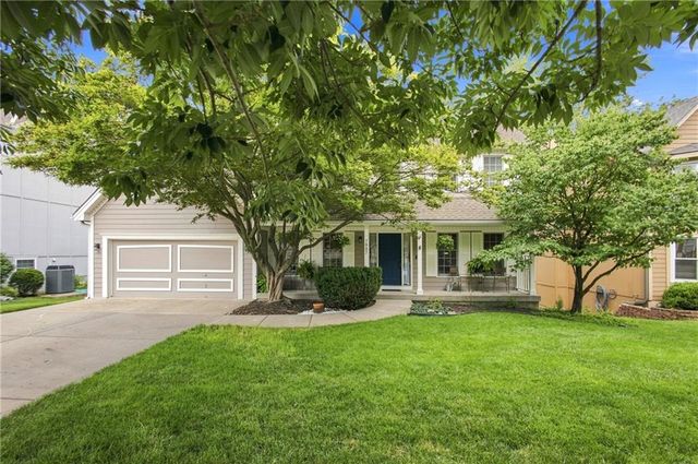 7907 NW 76th Terrace, Kansas City, MO 64152