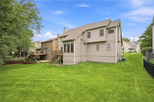 7907 NW 76th Terrace, Kansas City, MO 64152