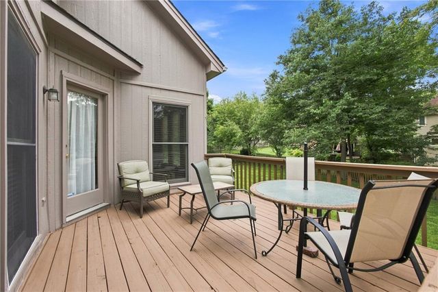 7907 NW 76th Terrace, Kansas City, MO 64152