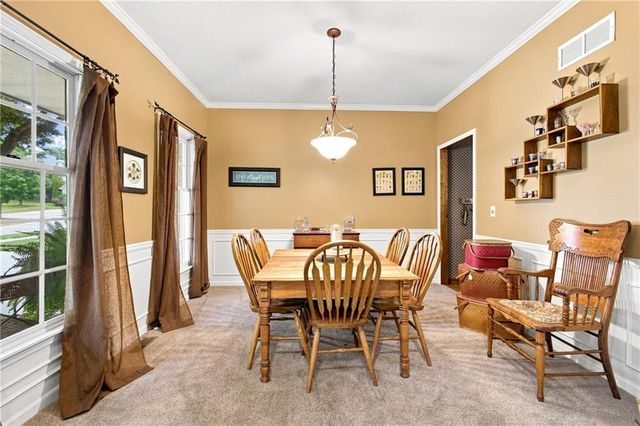 7907 NW 76th Terrace, Kansas City, MO 64152