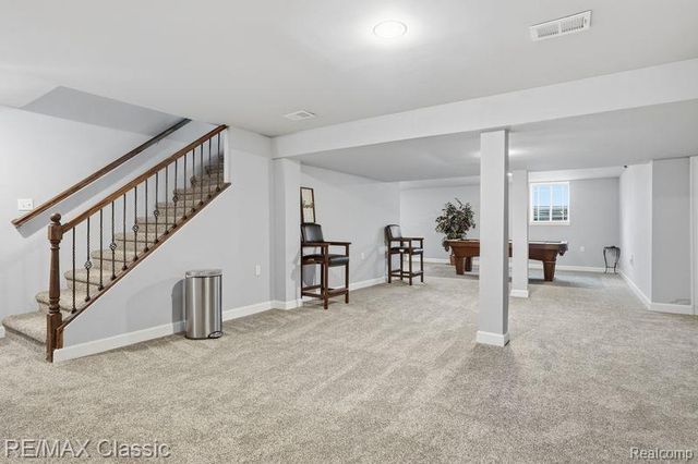 9027 Salem Farms Drive, South Lyon, MI 48178