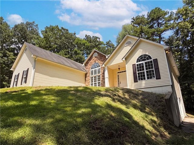 222 Lazy Water Drive, Dallas, GA 30157