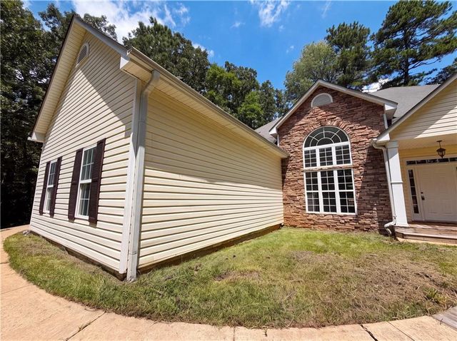 222 Lazy Water Drive, Dallas, GA 30157