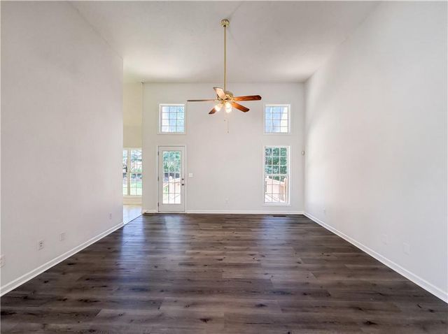222 Lazy Water Drive, Dallas, GA 30157