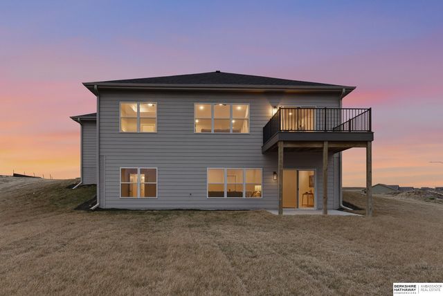 5117 S 198 Avenue, Omaha, NE 68135