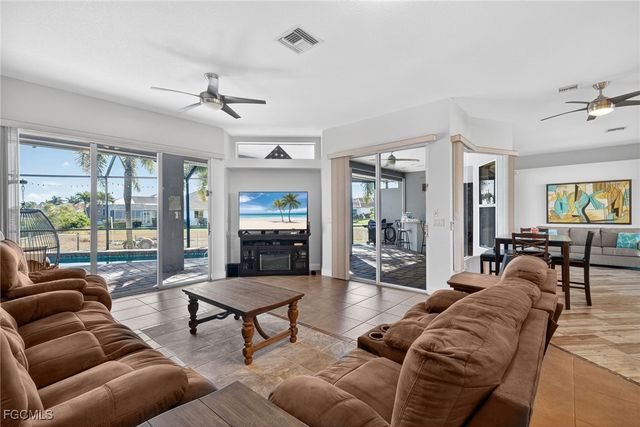 3815 Surfside BLVD, Cape Coral, FL 33914