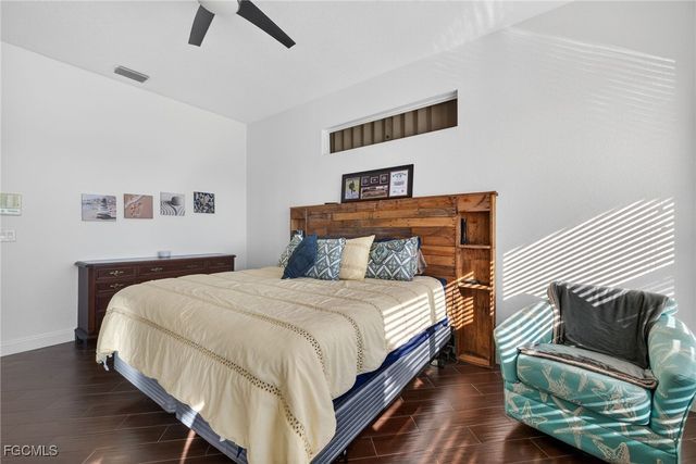 3815 Surfside BLVD, Cape Coral, FL 33914