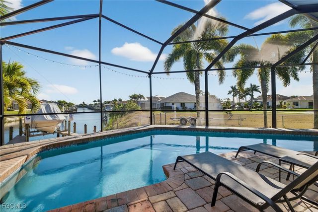 3815 Surfside BLVD, Cape Coral, FL 33914