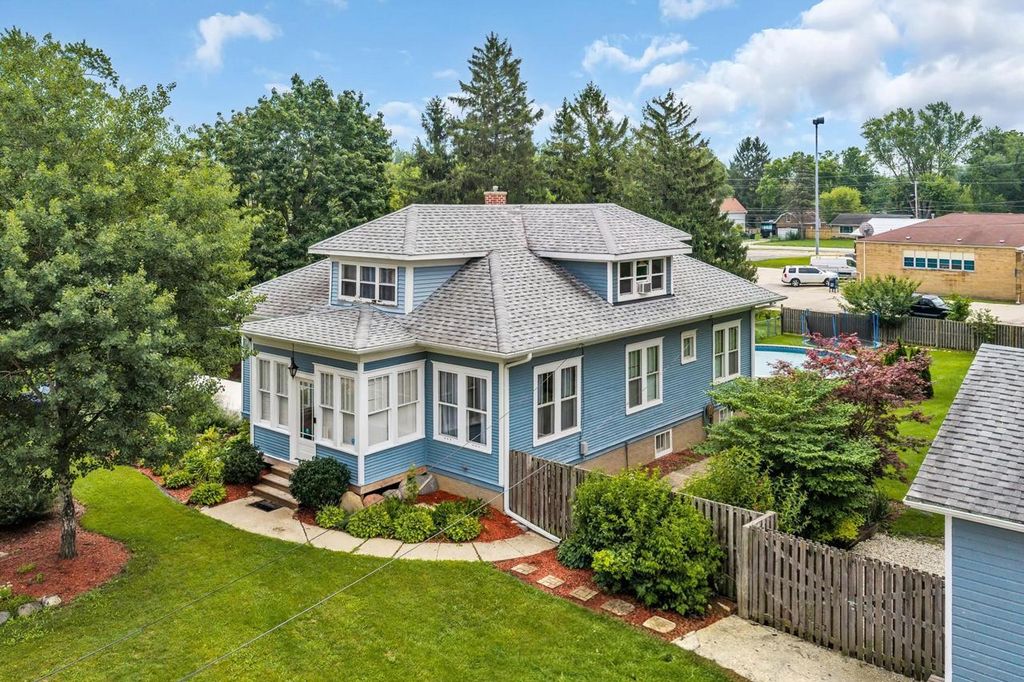 24917 83rd STREET, Salem, WI 53168