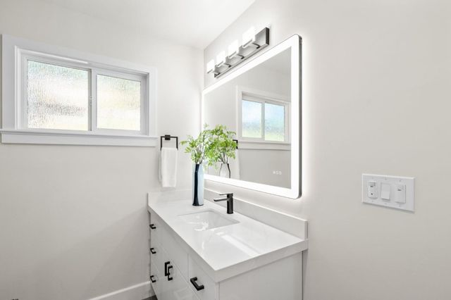 38 Bishop Lane, Menlo Park, CA 94025
