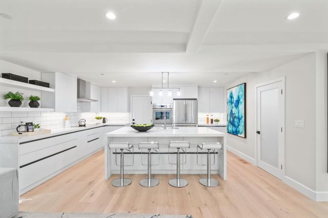 38 Bishop Lane, Menlo Park, CA 94025